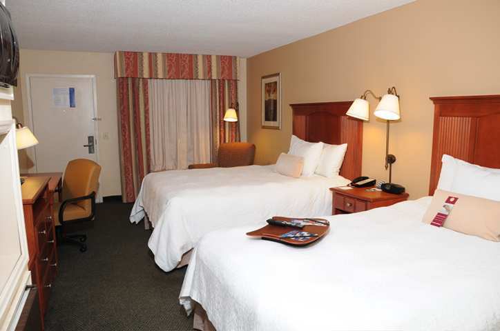 Hampton Inn Macon - I-475 Habitación foto